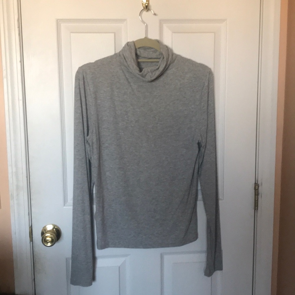 Grey long sleeve H&M turtleneck